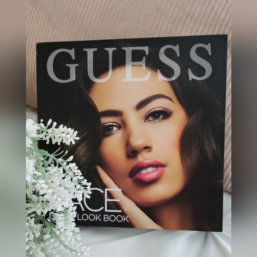NIB - Guess Face Glow Look Book - Step By Step
